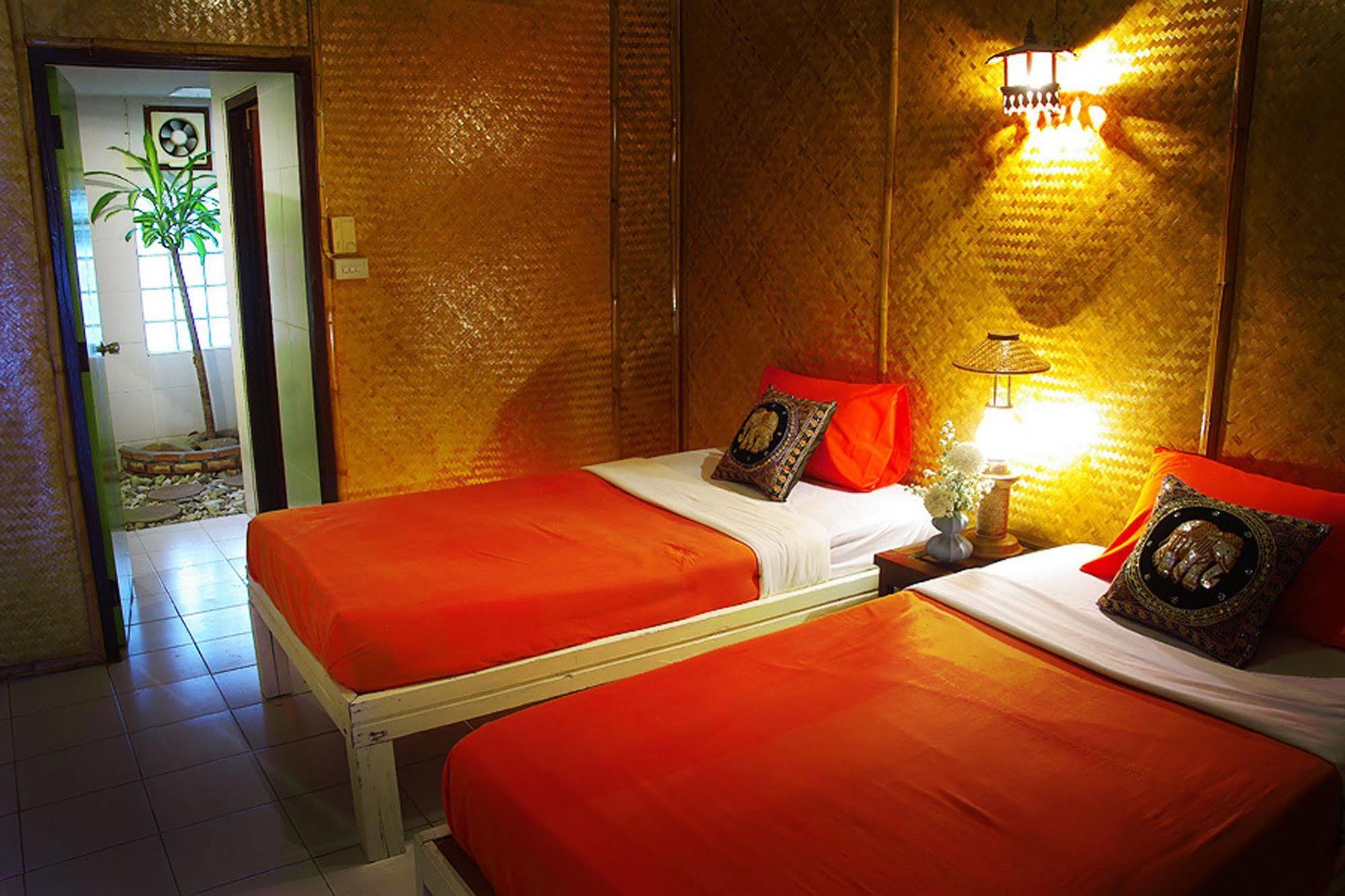 Areeya Phuree Resort Thaton Mae Ai Exterior foto