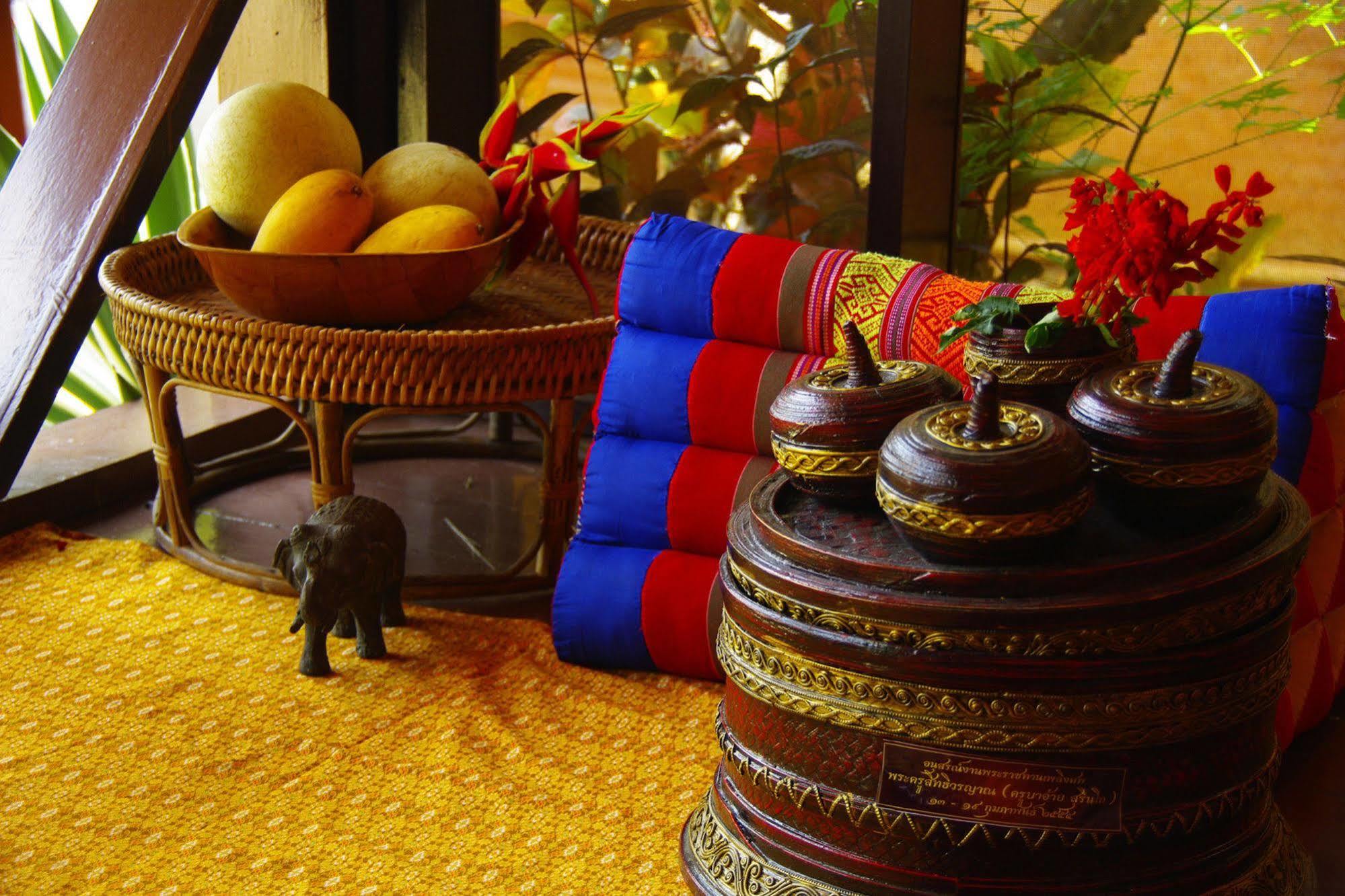 Areeya Phuree Resort Thaton Mae Ai Exterior foto